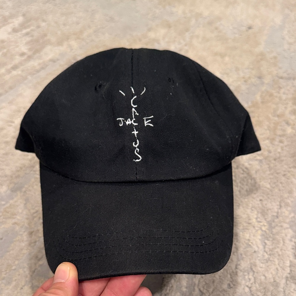 Cactus Jack by Travis Scott
Travis Scott Merch baseball hat.